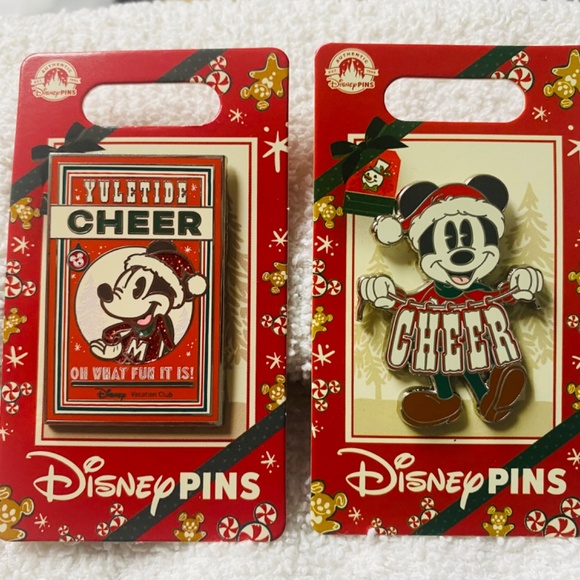 Disney Parks DVC Lot of 2 Mickey Christmas Pins Yuletide Holiday Cheer NWT - Picture 2 of 7